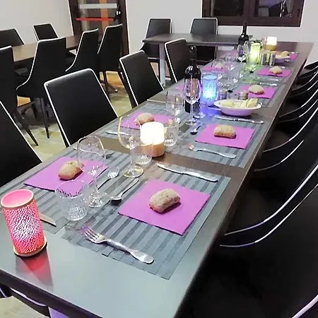 L'hotel Du 3* קסטלז'לו