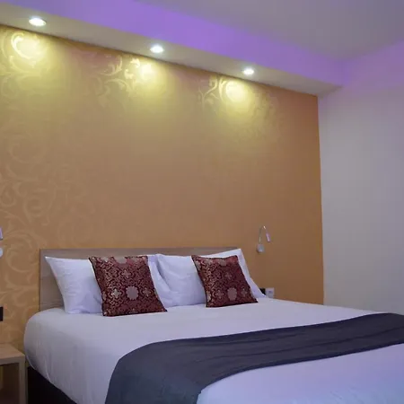 L'hotel Du Hotel